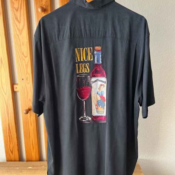 Tommy Bahama “Nice Legs” Button Down - Picture 4 of 4